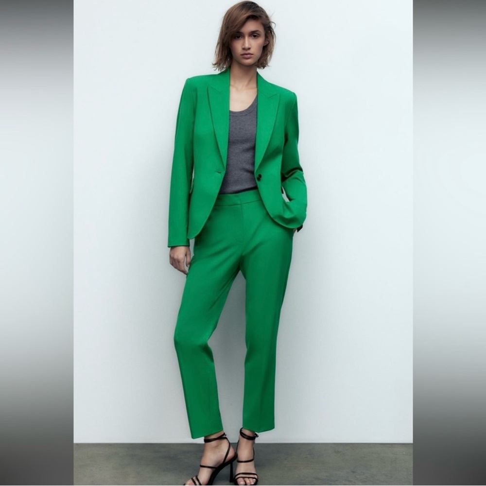 ZARA Straight Cut Blazer Lapel Collar Shoulder Pads Green S 36 /4 US New no Tags